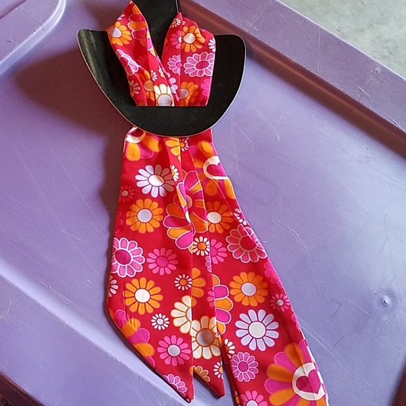 Scarve 70" Multi Use Head Waist Neck - Picture 1 of 2